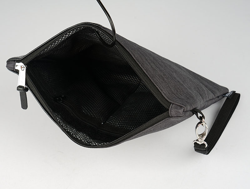 smell proof bag with combination lock6.JPG