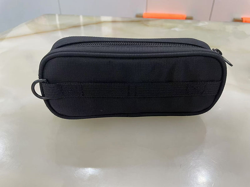 Single sunglass storage bag