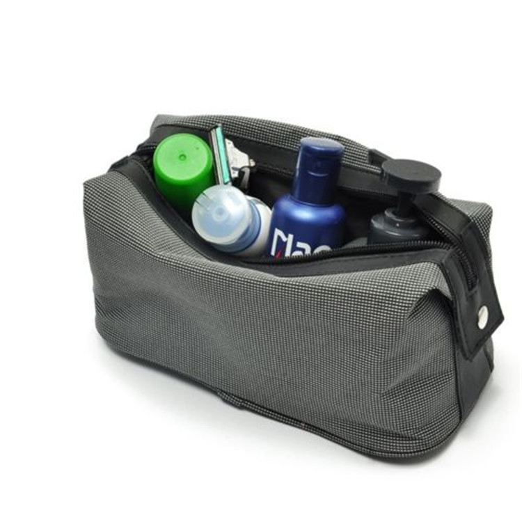 Man Toiletry bag