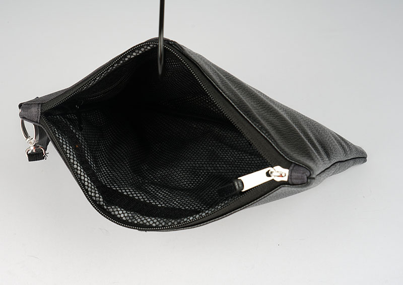 smell proof bag with combination lock5.JPG
